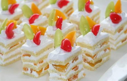 供應(yīng)內(nèi)蒙古偉宏·糕點創(chuàng)業(yè)班全科班培訓