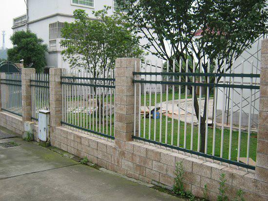 防護(hù)圍欄圖片/防護(hù)圍欄樣板圖 (4)