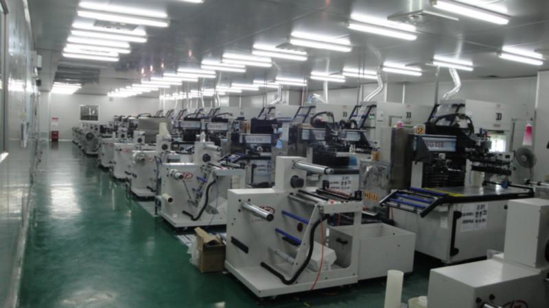 全自動(dòng)絲網(wǎng)絲印機(jī)圖片