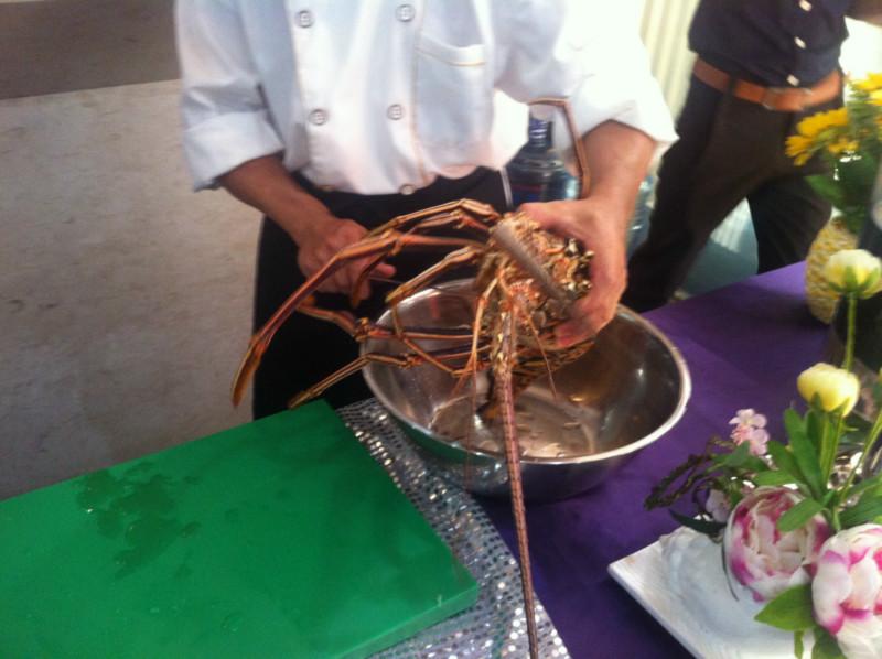 供應(yīng)*美食現(xiàn)場制作