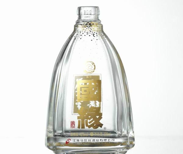 供應(yīng)四川水晶料玻璃酒瓶