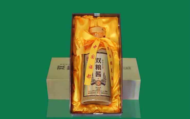 供應茅臺鎮(zhèn)懷莊雙糧醬30年丨雙糧醬酒價格丨懷莊酒怎么賣