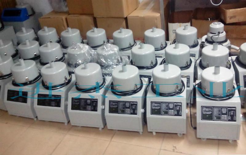 供應環(huán)保節(jié)能注塑機保溫罩