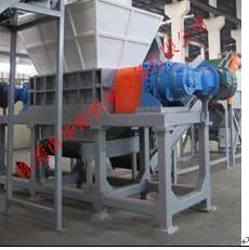 供應(yīng)廢舊輪胎破碎機(jī)