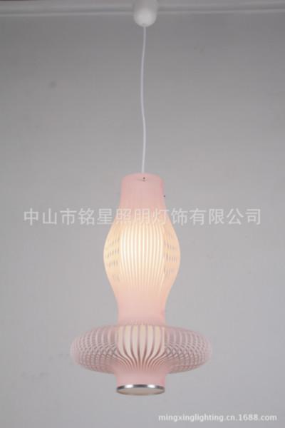 供應廠家批發(fā)精美時尚藝術(shù)吊燈銘星燈飾