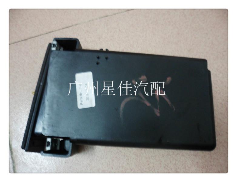 供應(yīng)寶馬5系列60茶杯架，茶杯框架，二手拆車件，廣州汽車配件