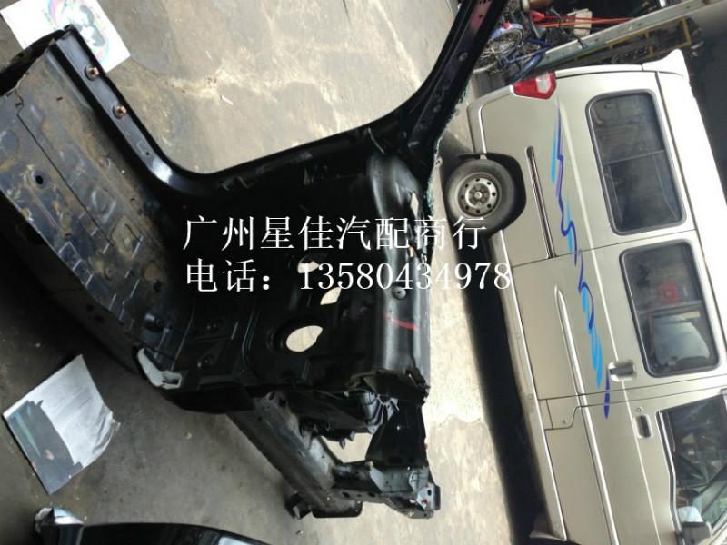 供應(yīng)廣州哪里有寶馬X5E70配件專賣店，X5前葉子板內(nèi)鐵大梁二手