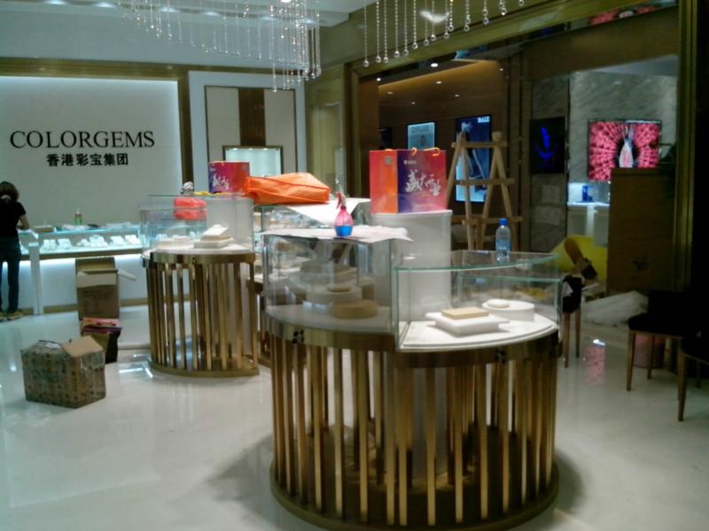供應(yīng)濟(jì)南珠寶展柜制作廠家，濟(jì)南珠寶展柜制作價(jià)格，濟(jì)南珠寶展柜制作工藝