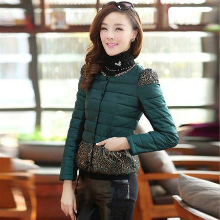 供應(yīng)女士棉服批發(fā)便宜女士短款棉服批發(fā)