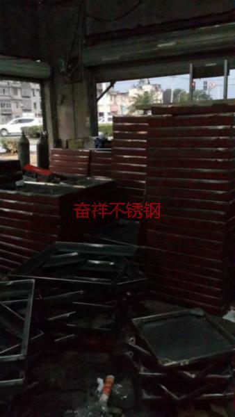 福州哪里有下沉式隱形井蓋供應(yīng)圖片