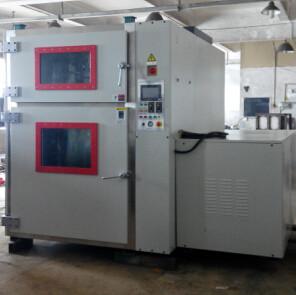 全自動(dòng)真空注型機(jī)【真空復(fù)模機(jī)】圖片