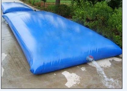 供應(yīng)方形水袋供水設(shè)備