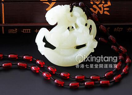 供應(yīng)和田玉吊墜馬上封侯美玉