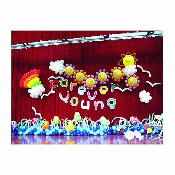 蘭州漂亮的歌舞晚會(huì)場地氣球布置圖片