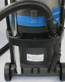 供應幼兒園用小型*吸塵器丨1200W 20L吸塵器