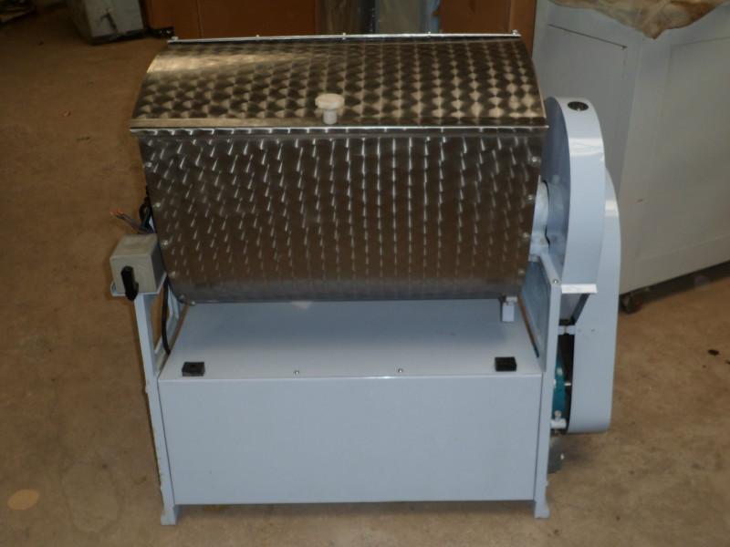 供應(yīng)炊事機(jī)械75型不銹鋼和面機(jī)