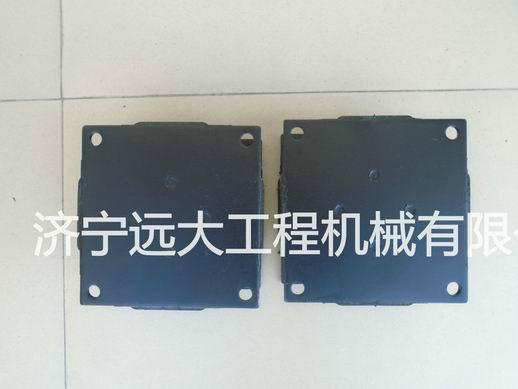 供應山推減震塊，20噸壓路機配件減震塊