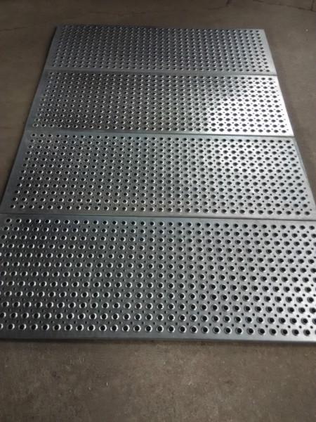 供應多孔板廠家