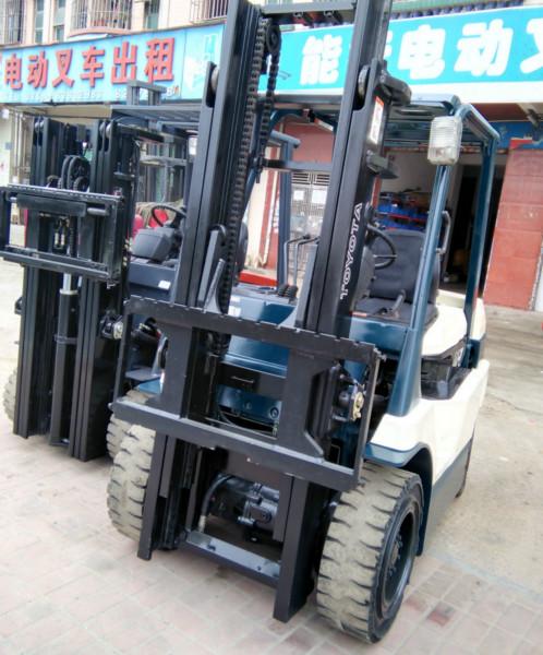 供應(yīng)3.5噸電瓶叉車