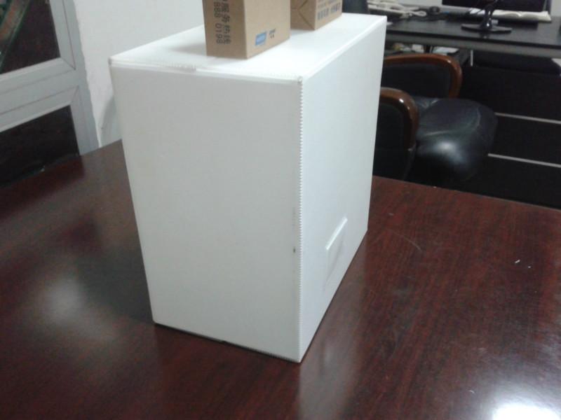 供應(yīng)華迪克中空板塑料箱焊接機