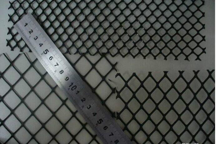 供應(yīng)龜甲型鋼板網(wǎng)