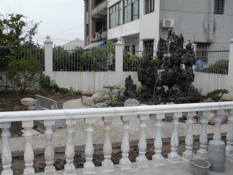 供應(yīng)上海六灶英石假山圖片，上海六灶英石假山價格上海六灶英石假山廠家