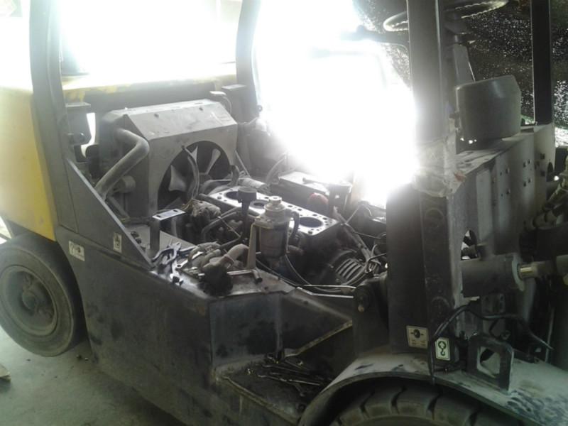 從化市佳鈴叉車維修店圖片