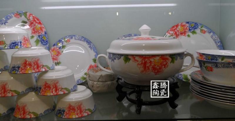 供應(yīng)餐具訂做-*粉彩餐具，環(huán)保/無鉛/無*/無毒，陶瓷餐具