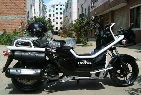 本田PS250摩托車圖片