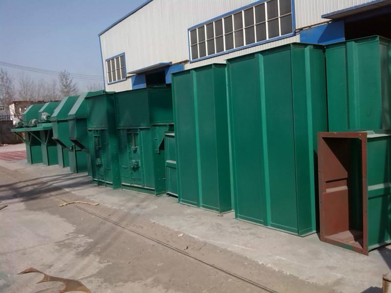 供應(yīng)鋼絲膠帶斗式提升機(jī)、膠帶提升機(jī)廠家