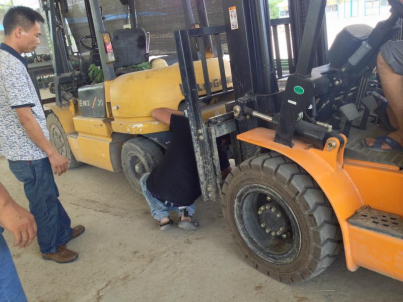 供應(yīng)增城市正果周邊有那些叉車維修廠