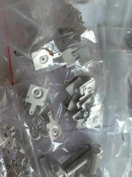 供應(yīng)深圳連接片鍍鎳加工精密五金件鍍鎳加工廣東壓縮片鍍鎳加工廠家