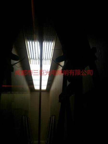 供應人體感應LED燈管-成都人體感應LED燈管報價-人體感應LED燈管價格