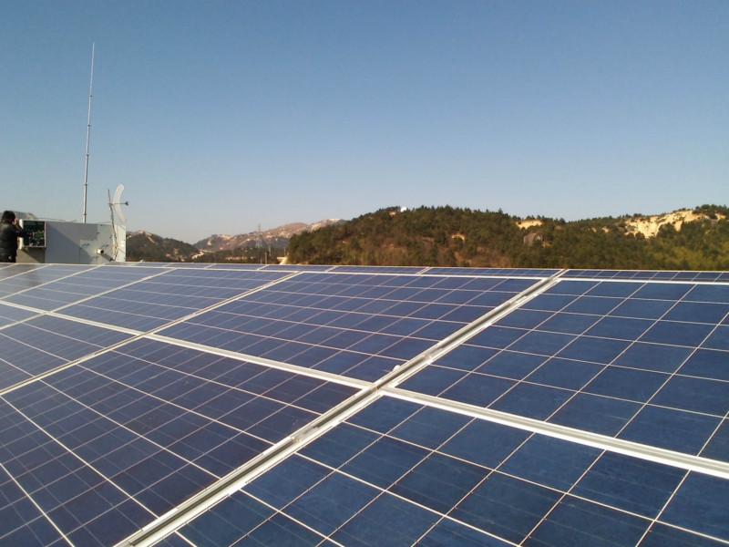 蘇州500KW太陽能發(fā)電系統(tǒng)圖片