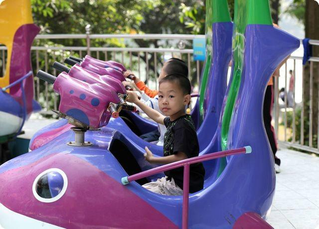 供應(yīng)歡樂海洋島生產(chǎn)廠家電話地址