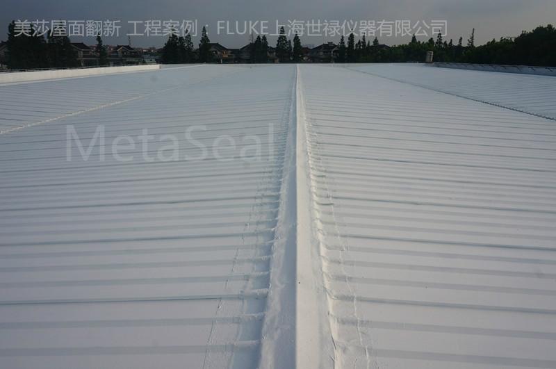 供應屋面隔熱防水涂料,能耐高溫200攝氏度,依然附著力強,保持高彈性及防水