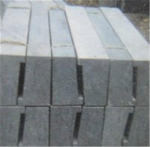 供應(yīng)濟(jì)寧青石板樹坑石 ，青石路沿石，車止石