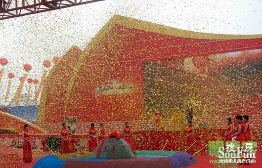 供應(yīng)舞臺(tái)彩虹機(jī) 優(yōu)質(zhì)*彩虹機(jī)批發(fā) 慶典彩虹機(jī)圖片 報(bào)價(jià)