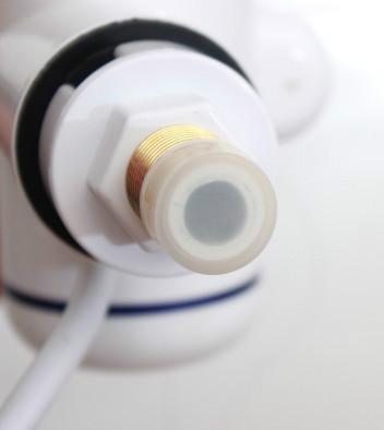 供應(yīng)電熱水龍頭常州無(wú)錫廠家直銷