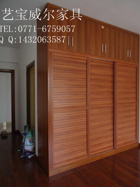 供應(yīng)南寧衣柜定制挑戰(zhàn)收納極限