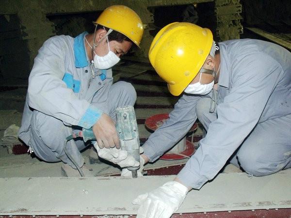 供應(yīng)江蘇水泥庫清庫.清理專業(yè)公司