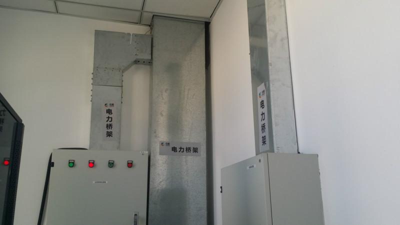 供應(yīng)天津廠家直銷特價(jià)金屬布線電纜橋架 弱電機(jī)房金屬布線電纜線槽 電氣工程強(qiáng)電電纜橋架線槽