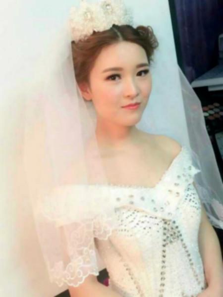 供應(yīng)洛陽時尚魅影化妝學(xué)校多位名師授課