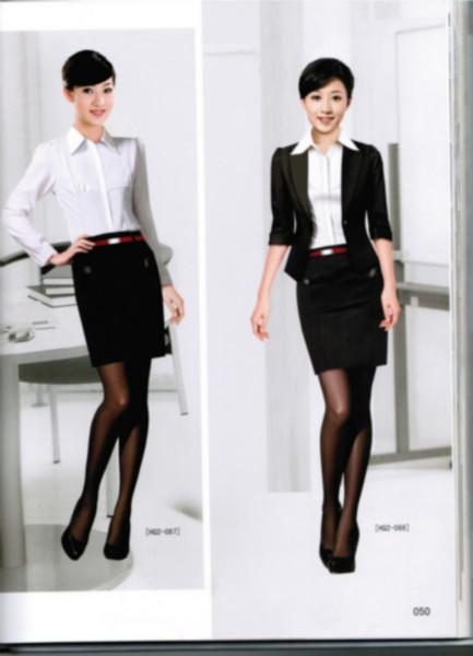 供應(yīng)贛州服裝廠專業(yè)訂制男女職業(yè)裝西裝贛州制服廠訂做新款套裝