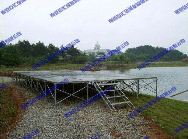 鋼鐵斜拉舞臺(tái)圖片/鋼鐵斜拉舞臺(tái)樣板圖 (2)