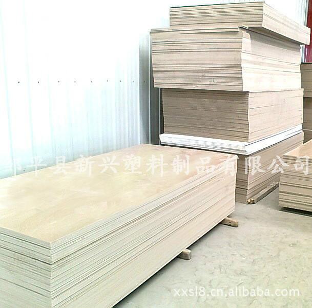 供應(yīng)優(yōu)質(zhì)PVC木塑板 廠家直銷 可重復(fù)利用