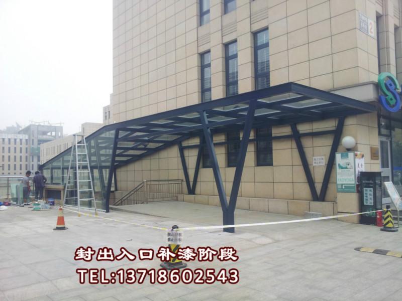 供應玻璃房和玻璃露臺制作及天井封閉