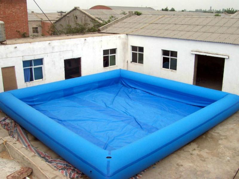 充氣水池-夏天最賺錢的水上設(shè)備圖片