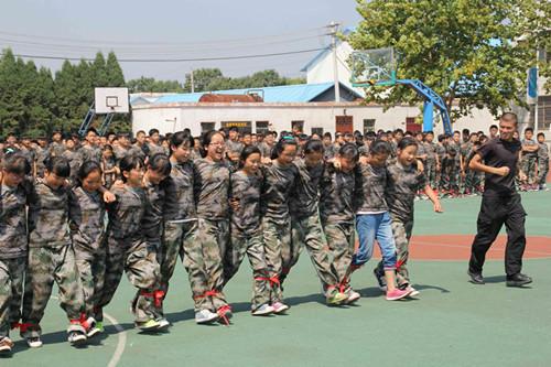 鄭州拓展訓(xùn)練公司，鄭州拓展訓(xùn)練公司報(bào)價(jià)，鄭州拓展訓(xùn)練公司在哪里