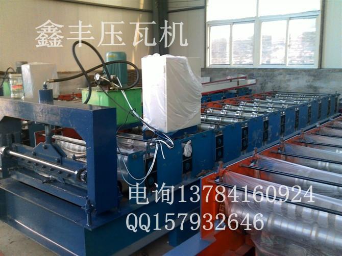 供應(yīng)河南新型彩鋼壓瓦機，河南壓瓦機，河南彩鋼瓦機器